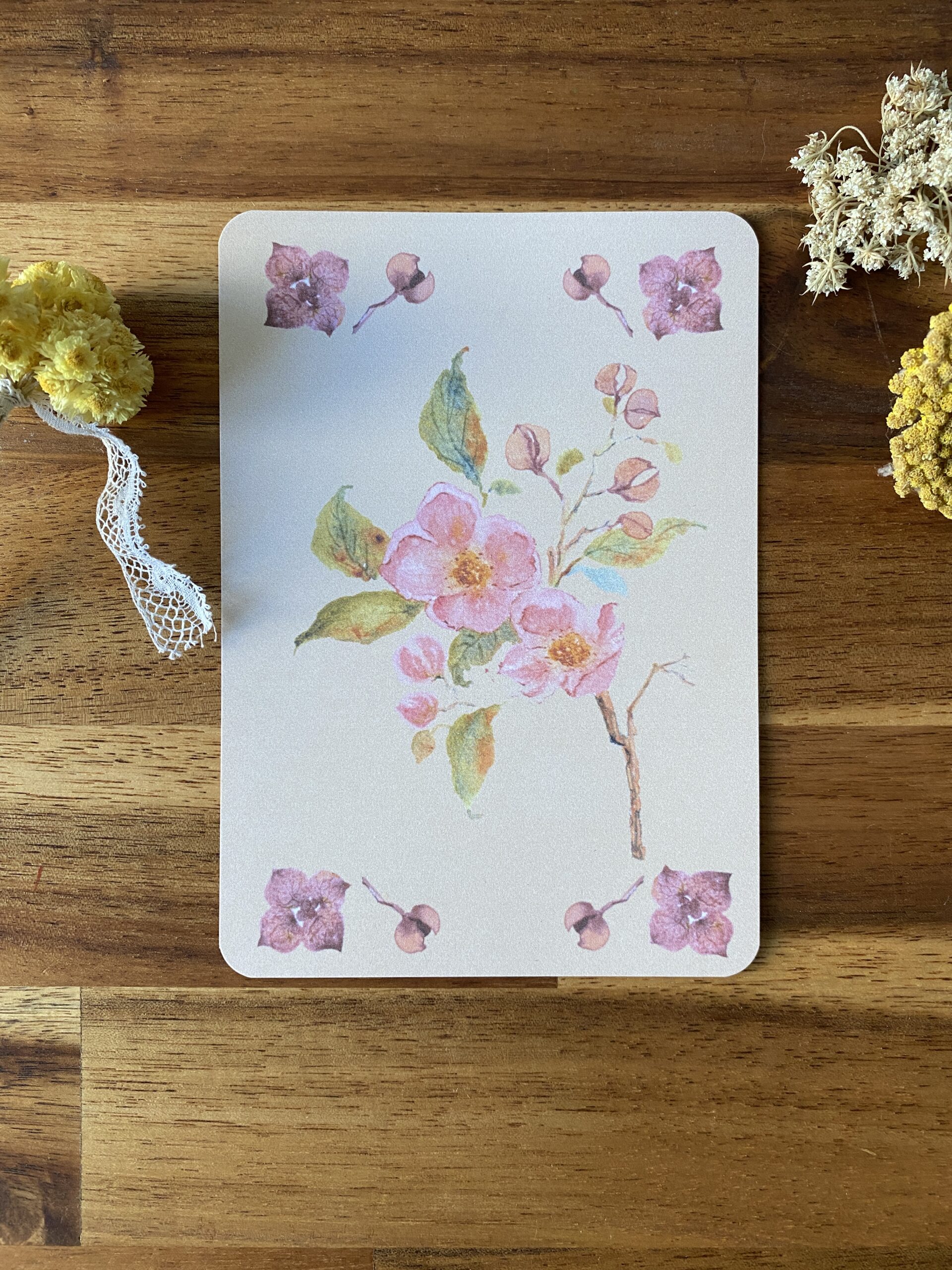 Motifs aubépine et fleurs d’hortensia - Papier Glacé à bords ronds (Avec Enveloppe)