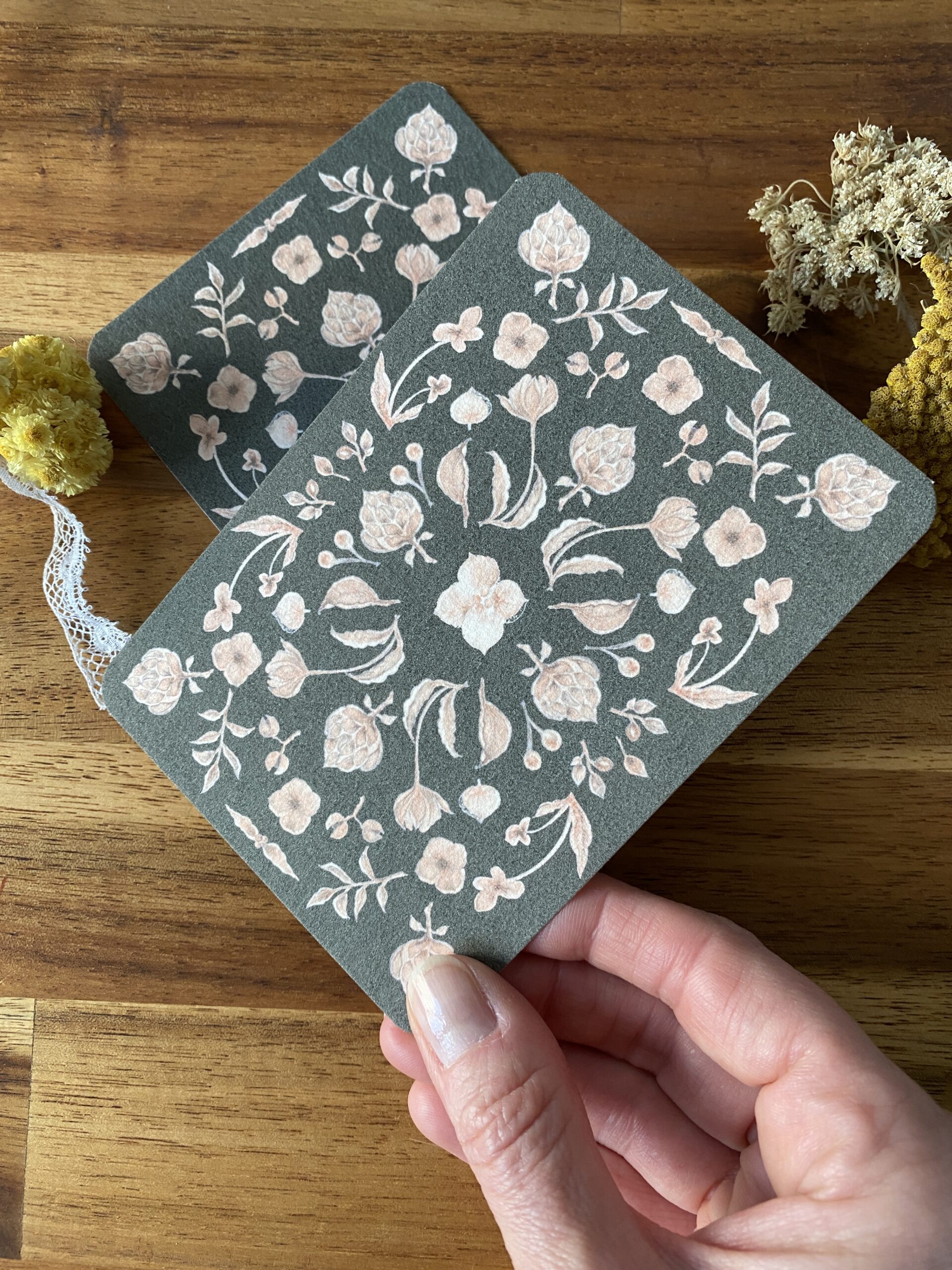 Cigale et fleurs d'hortensia - Papier Mat - "Porte bonheur" – Image 3