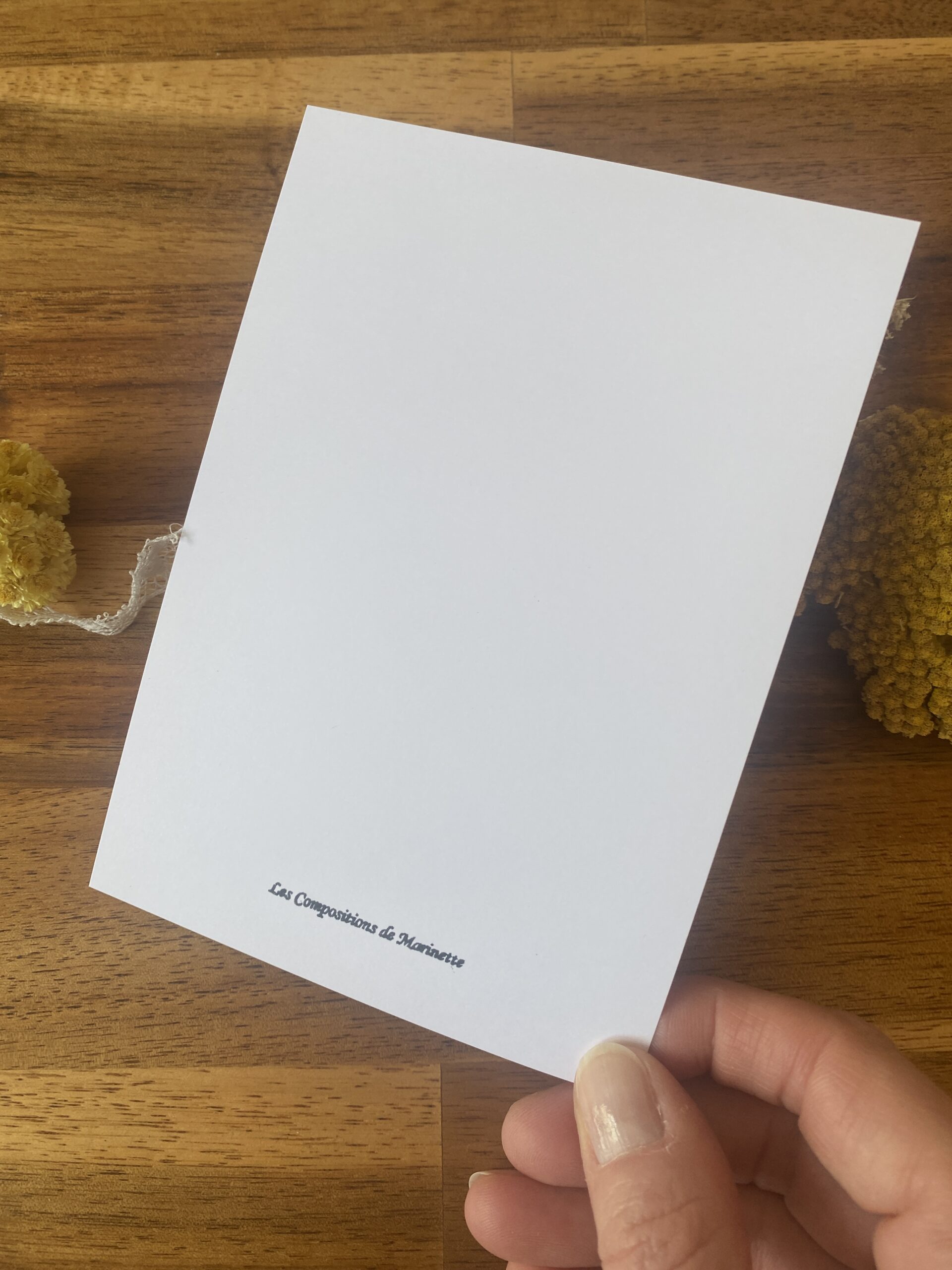 L'oiseau sur sa branche et ses baies - Papier Glacé – Image 3